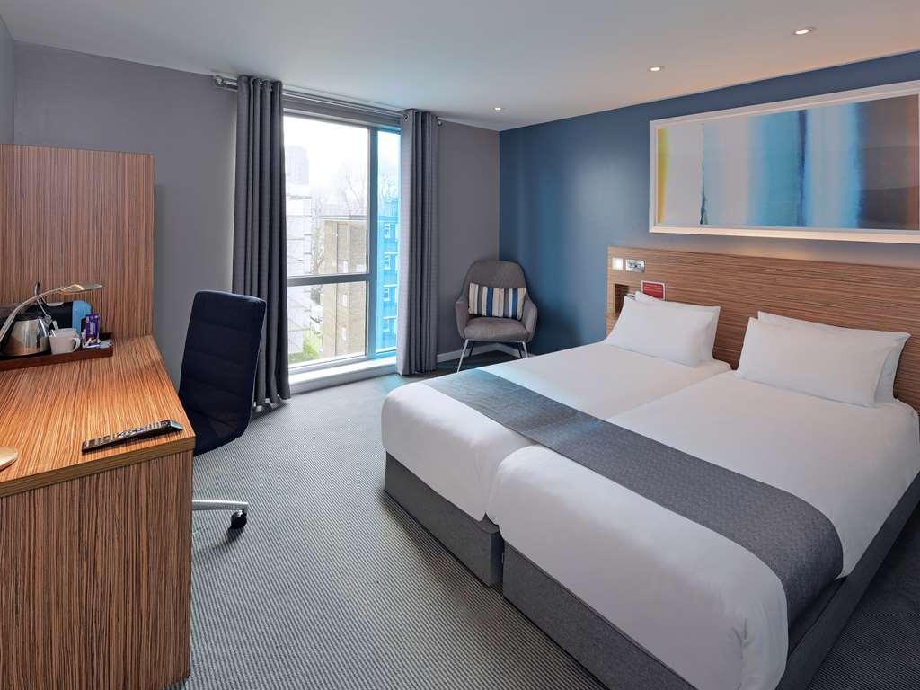 Travelodge London Central Southwark Londres Quarto foto